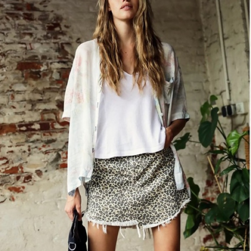 NWOT Free People Printed Bailey Frayed Denim Skirt